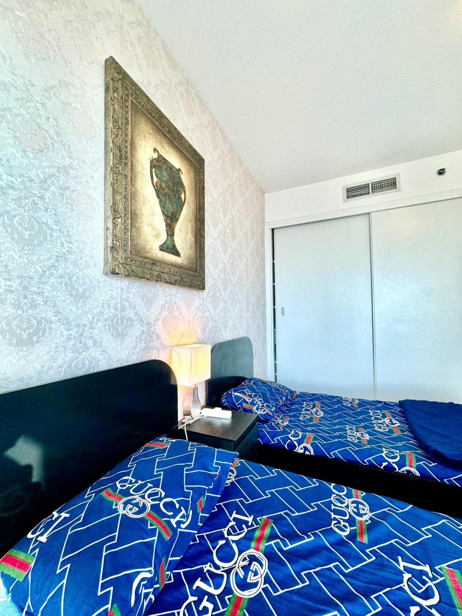 Travelers Backpackers Apartamento Dubai Exterior foto